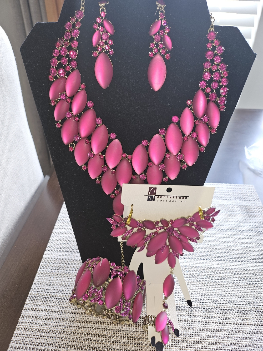 Hot Pink Crystal Necklace & Earring Set
